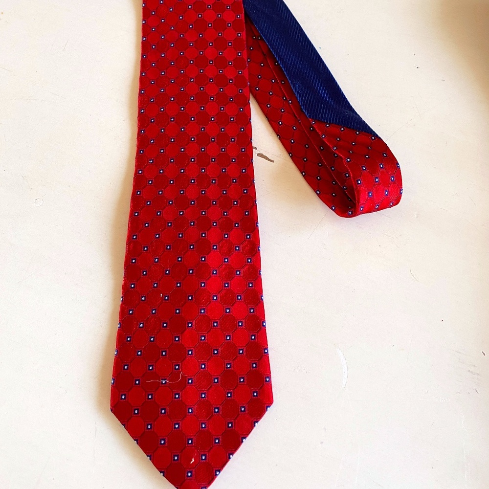 Tommy Hilfiger Silk Tie • USA